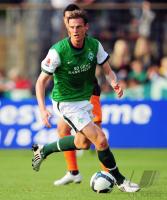 FUSSBALL, Bundesliga, SV Werder Bremen: BOROWSKI Einzelaktion