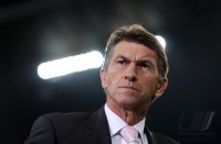 Fussball 1. Bundesliga : Trainer Klaus Augenthaler (Unterhaching)