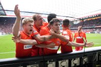 Fussball 2. BUNDESLIGA 14/15 : JUBEL 1. FC Kaiserslautern