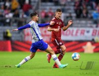 Fussball 1. Bundesliga Saison 21/22: FC Bayern Muenchen -  Hertha BSC Berlin