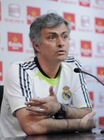 FUSSBALL International  COPA DEL REY  10/11:  Trainer Jose Mourinho (Real Madrid)