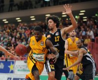Basketball 1. Bundesliga 13/14:  Walter Tigers Tuebingen - Rasta Vechta