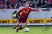 Fussball 2. Bundesliga Saison 19/20: Max Besuschkow (SSV Jahn Regensburg)