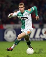Fussball 1. Bundesliga: Werder, MERTESACKER Einzelaktion