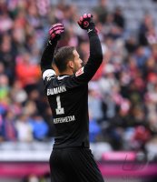 Fussball 1. Bundesliga Saison 21/22: FC Bayern Muenchen -  TSG 1899 Hoffenheim