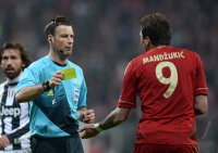 FUSSBALL INTERNATIONAL CHL VIERTELFINALE 12/13: FC Bayern Muenchen - Juventus Turin