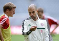 FUSSBALL  1. Bundesliga   2013/2014: Trainingsauftakt FC Bayern Muenchen
