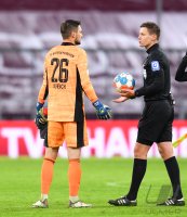 Fussball 1. Bundesliga Saison 21/22: FC Bayern Muenchen - Borussia Moenchengladbach