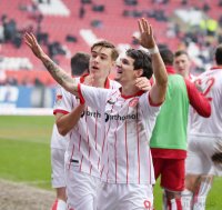 Fussball 2. Bundesliga Saison 17/18:  1. FC Kaiserslautern - Fortuna Duesseldorf