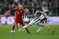 FUSSBALL INTERNATIONAL CHL VIERTELFINALE 12/13: Juventus Turin - FC Bayern Muenchen