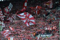 Fussball 2. Bundesliga:  1 FC Kaiserslautern - TSV 1860 Muenchen