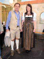 Fussball 2. Bundesliga : TSV 1860 Muenchen auf dem Oktoberfest