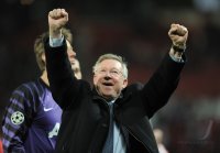 Fussball CHL  Saison 2010/2011:  JUBEL Trainer Ferguson  (Manchester United FC)