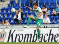 FUSSBALL 1. BUNDESLIGA, Werder Bremen: BOENISCH Einzelaktion