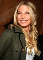 FUSSBALL 1. BUNDESLIGA: Bayern besucht das Oktoberfest