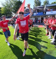Fussball Relegation zur Oberliga, Rueckspiel 21/22: FC Holzhausen - FC Denzlingen