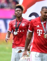 Fussball 1. Bundesliga Saison 15/16: Der FC Bayern feiert seine 26. Deutsche Meisterschaft
