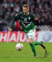 Fussball: 1. Bundesliga Saison 2010/2011: SV Werder Bremen, HUNT am Ball
