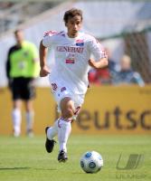Fussball DFB Pokal:  Timo Heinze (Unterhaching)