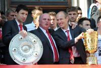 Fussball: FC Bayern feiert zum Saisonabschluss auf dem Marienplatz