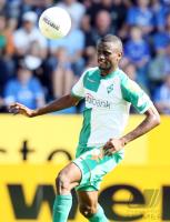 Fussball 1. Bundesliga: Werder, SANOGO Einzelaktion