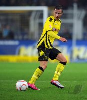 Fussball: 1. Bundesliga Saison 2010/2011: Dortmund GOETZE am Ball