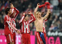 Fussball 1. Bundesliga : (v. li.) Bayern Schlussjubel Mario Gomez, Andreas Ottl, Danijel Pranjic, Anatoliy Tymoshchuk