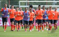 Fussball 1. Bundesliga 12/13: Training beim FC Bayern Muenchen