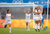 FUSSBALL  Olympia 2008   Vorrunde  Frauen   USA - Japan