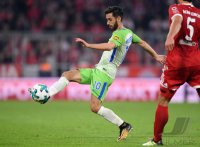 Fussball 1. Bundesliga Saison 17/18: FC Bayern Muenchen - VfL Wolfsburg