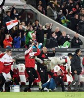 Fussball 1. Bundesliga Saison 15/16: JUBELCRASH VfB Stuttgart