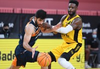 Basketball 2. Bundesliga  20/21: Tigers Tuebingen - Rostock Seawolves