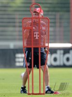 Fussball 1. Bundesliga 12/13: Training beim FC Bayern Muenchen