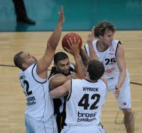 Basketball  1. Bundesliga  09/10  Walter Tigers Tuebingen - Brose Baskets