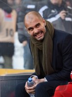 Fussball 1. Bundesliga Saison 14/15: Trainer Pep Guardiola (FC Bayern Muenchen)