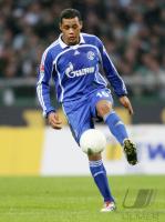 Fussball 1. Bundesliga: S04, RODRIGUEZ Einzelaktion