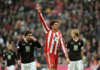 Fussball 1. Bundesliga  Saison 2010/2011: JUBEL Mario Gomez (FC Bayern Muenchen)