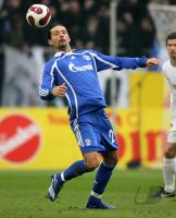 Fussball 1. Bundesliga: S04, KURANYI Einzelaktion