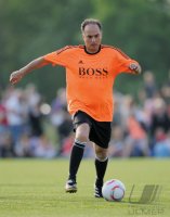 FUSSBALL  Hansi Mueller   (HUGO BOSS Friends )