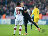Fussball CHL&Atilde; Saison 12/13:  Franck Beria (li, LOSC Lille) und Arjen Robben (FC Bayern Muenchen)