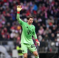 Fussball 1. Bundesliga  Saison  2025/2026  19. Spieltag FC Bayern Muenchen -   FC Augsburg