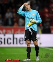Fussball: 1. Bundesliga Saison 2010/2011: Leverkusen, ADLER