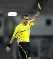 Fussball 3. Bundesliga: Schiri Tim Soender