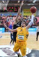 Basketball 1. Bundesliga 16/17 Hauptrunde: Walter Tigers Tuebingen - Alba Berlin