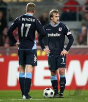 Fussball 2. Bundesliga: 60 Muenchen, BENDER und BIEROFKA