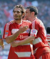 FUSSBALL 1. BUNDESLIGA: Bayern Muenchen - Gladbach