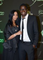 Fussball, 1. Bundesliga Saison 2012/2013: Assani Lukimya posiert mit Freundin Asma El Aissati