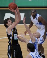 Basketball  1. Bundesliga  10/11 Walter Tigers Tuebingen - Deutsche Bank Skyliners