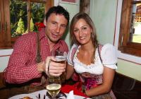 FUSSBALL 1. BUNDESLIGA: Bayern besucht das Oktoberfest