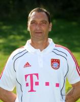 Fussball 3. Bundesliga:  Torwarttrainer Walter Junghans(FC Bayern II)